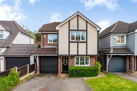 4 bedroom detached house for sale, Northumberland Avenue, Hornchurch, RM11