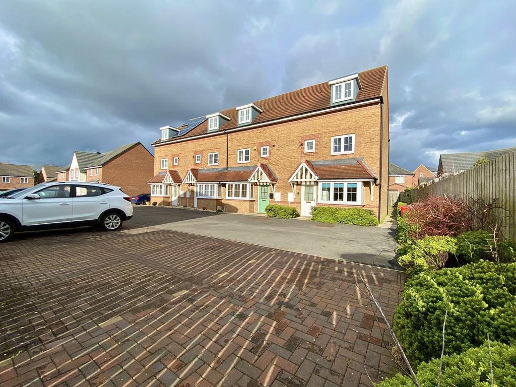 StocktononTees, StocktononTees TS21 4 bed end of terrace house for