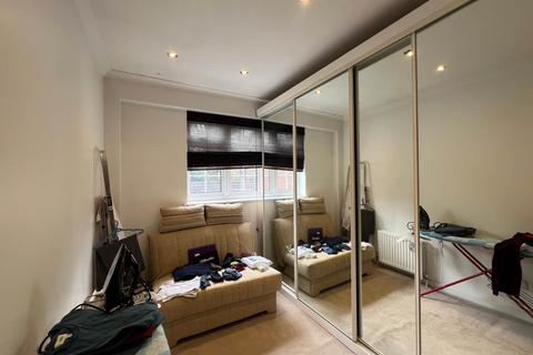 4 Lowther Close, Elstree, Borehamwood, WD6 3PY