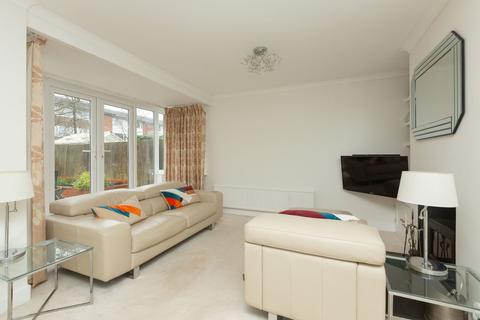 2 bedroom detached bungalow for sale, Kings Avenue, Broadstairs, CT10
