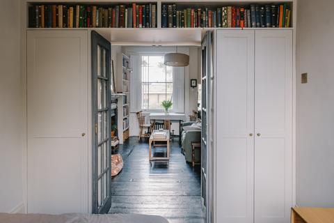 8b Brookfield Road, Hackney, London, E9 5AH
