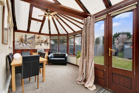 44 Widford Chase, Chelmsford, CM2 8SZ