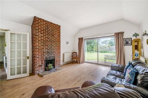 3 bedroom bungalow for sale, Margaret Close, Aldwick, West Sussex