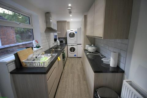 4 bedroom terraced house to rent, Earlsdon, Coventry CV1