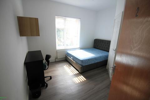 4 bedroom terraced house to rent, Stoke, Coventry CV3