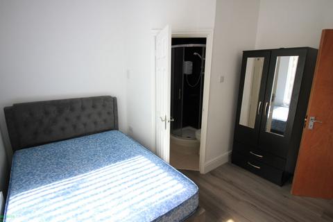 4 bedroom terraced house to rent, Stoke, Coventry CV3