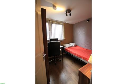 2 bedroom flat to rent, City Centre, Coventry CV1