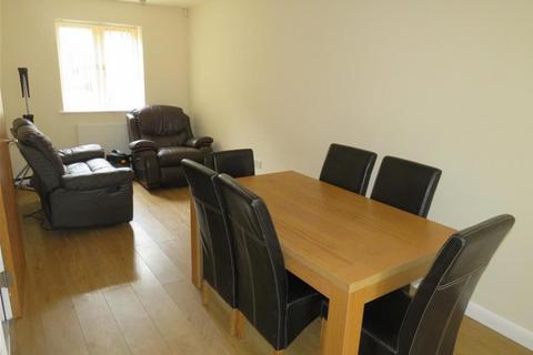 4 bedroom terraced house to rent, Coventry CV1