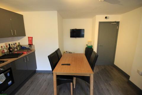 4 bedroom terraced house to rent, Charterhouse, Coventry CV1