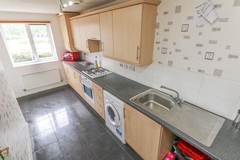 3 bedroom terraced house to rent, Charterhouse, Coventry CV3