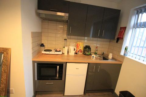 5 bedroom terraced house to rent, Stoke, Coventry CV1