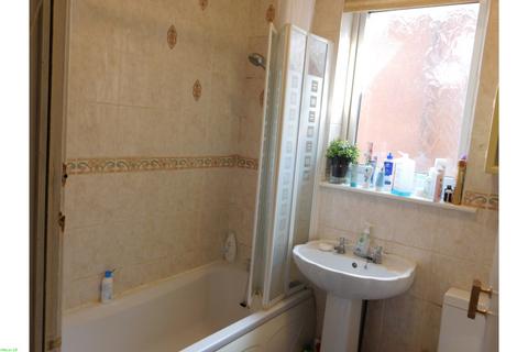4 bedroom terraced house to rent, Stoke, Coventry CV3