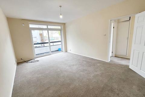 2 bedroom flat to rent, Lawrie Park Road, London SE26