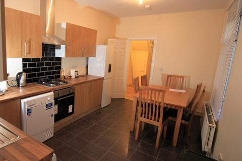 5 bedroom terraced house to rent, Stoke, Coventry CV2
