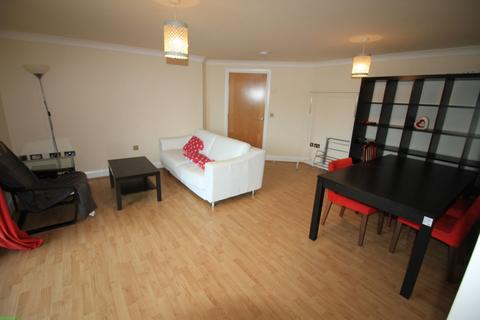 3 bedroom flat to rent, Drapers Fields, Coventry CV1