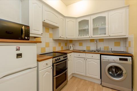 2 bedroom flat for sale, 9 3F2 Montgomery Street, Hillside, Edinburgh, EH7 5JU