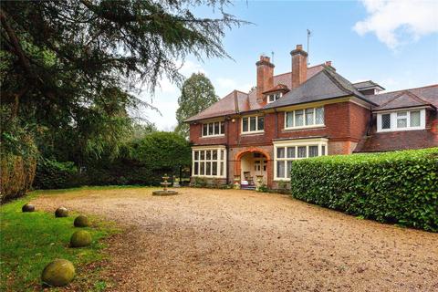 4 bedroom house for sale, Chenies Road, Chorleywood, Rickmansworth, Hertfordshire, WD3