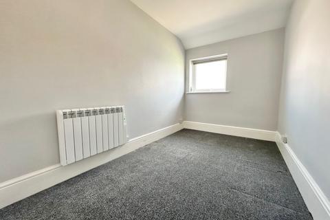 1 bedroom flat for sale, South Coast Road, Peacehaven BN10