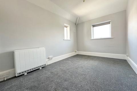 1 bedroom flat for sale, South Coast Road, Peacehaven BN10
