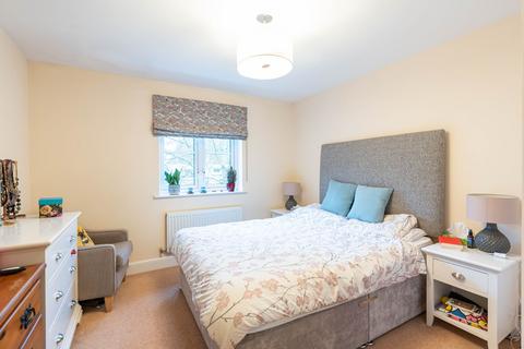 2 bedroom flat for sale, Barton Road, Headington, OX3