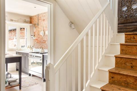2 bedroom end of terrace house for sale, Church Street, Ticehurst, Wadhurst, East Sussex, TN5