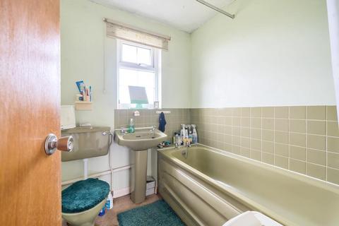18 Grantham Close, Freshbrook, Swindon, SN5 8NZ