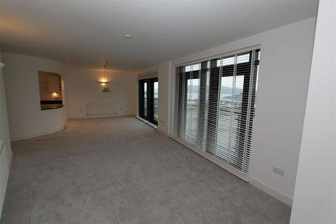 2 bedroom flat to rent, Cliff Road, Plymouth PL1