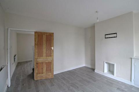 3 bedroom semi-detached house for sale, Walker Street, King's Lynn, Norfolk, PE30 2AR