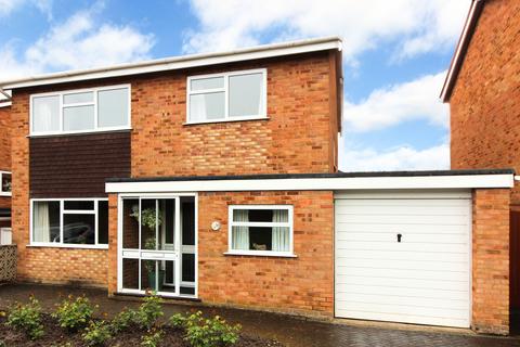 4 bedroom detached house for sale, Holloway Drive, Pershore WR10