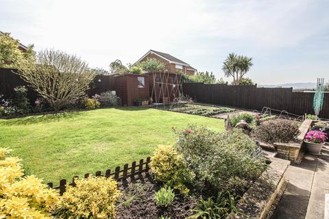 3 bedroom bungalow for sale, Cornwallis Avenue - North Worle