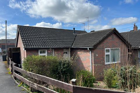 3 bedroom bungalow to rent, 28 Brookhill Leys Road Eastwood Nottingham NG16 3HZ