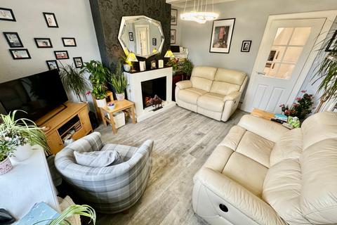 40 Kilnknowe Cottages Midton Road, Howwood, Johnstone, PA9 1AJ