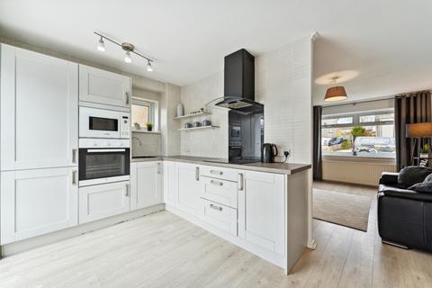 2 bedroom semi-detached house for sale, Hillend Crescent, Clarkston, East Renfrewshire, G76 7XU