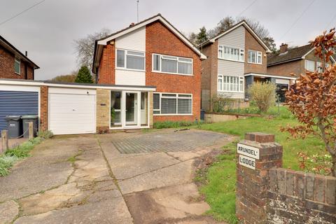 4 bedroom link detached house for sale, STAKES HILL ROAD, WATERLOOVILLE