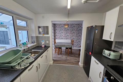 4 bedroom detached house for sale, 9 Orkney Close, Nuneaton, Warwickshire, CV10 7LB