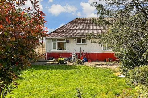 2 bedroom semi-detached bungalow for sale, Oakdene Avenue, Erith, Kent
