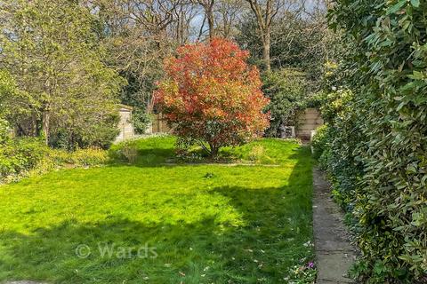 2 bedroom semi-detached bungalow for sale, Oakdene Avenue, Erith, Kent