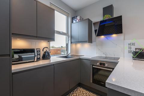 2 bedroom maisonette for sale, Enfield EN1