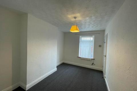 2 bedroom terraced house to rent, Poplar Street, Chester Le Street DH3