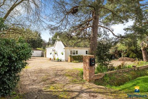 3 bedroom bungalow for sale, Beech Lane, Guildford GU3