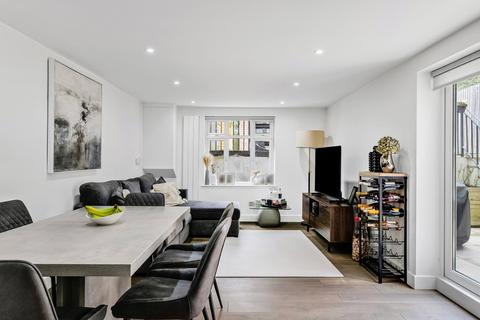 2 bedroom apartment for sale, Dyne Road, Brondesbury