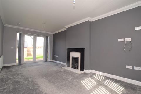 9 Haining Drive, Summerpark, Dumfries, DG1 3GF