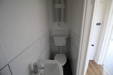 1 bedroom flat to rent, Locking Road, Weston-super-Mare