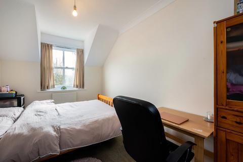 2 bedroom flat to rent, Trinity Court, Trinity Lane, York, YO1