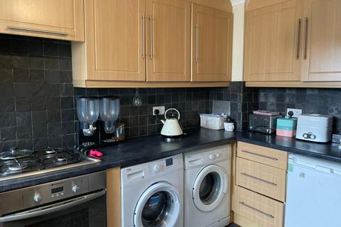 3 bedroom end of terrace house to rent, Thornfield, Blackthorn, Northampton, NN3
