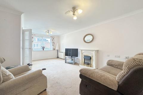 1 bedroom apartment to rent, Laburnum Court, Uxbridge, Greater London