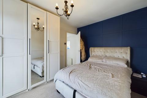7 Goodwin Court, Gloucester, GL1 5AF