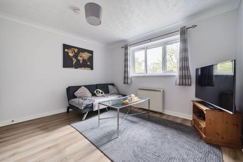 2 bedroom apartment for sale, London Road, High Wycombe, HP11