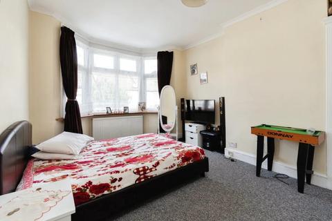 3 bedroom terraced house for sale, Thornton Heath CR7