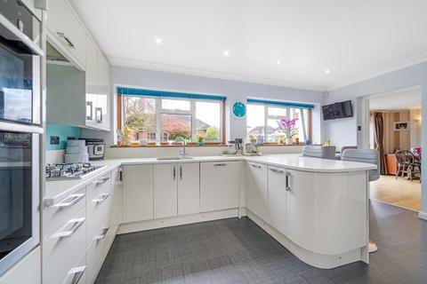 5 Brabourne Rise, Beckenham, BR3 6SQ